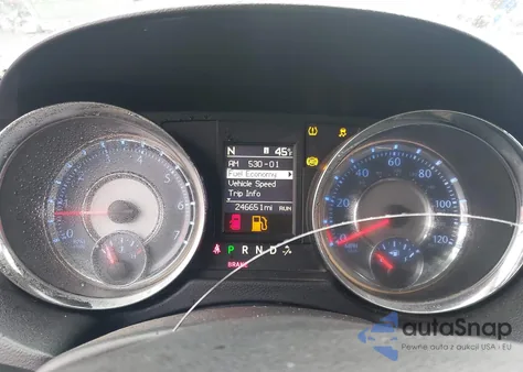 2015 Chrysler Town & Country Touring from USA, damaged, VIN 2C4RC1BG1FR544634